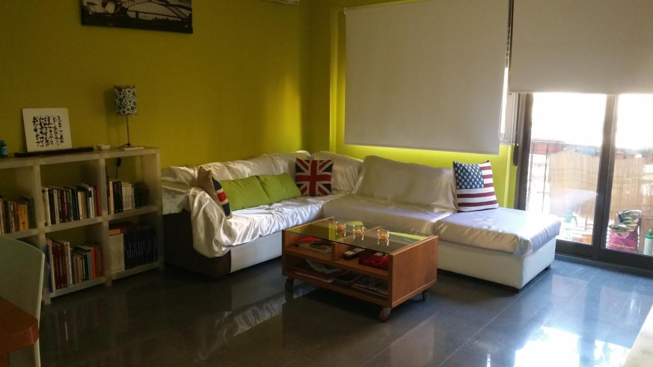 Habitacion Junto Torres Serranos Valencia Bagian luar foto